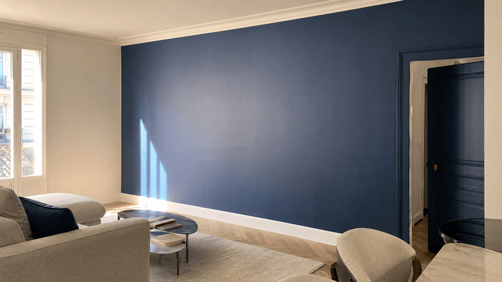 Peintre en rénovation d’intérieur en Île-de-France, murs et finitions