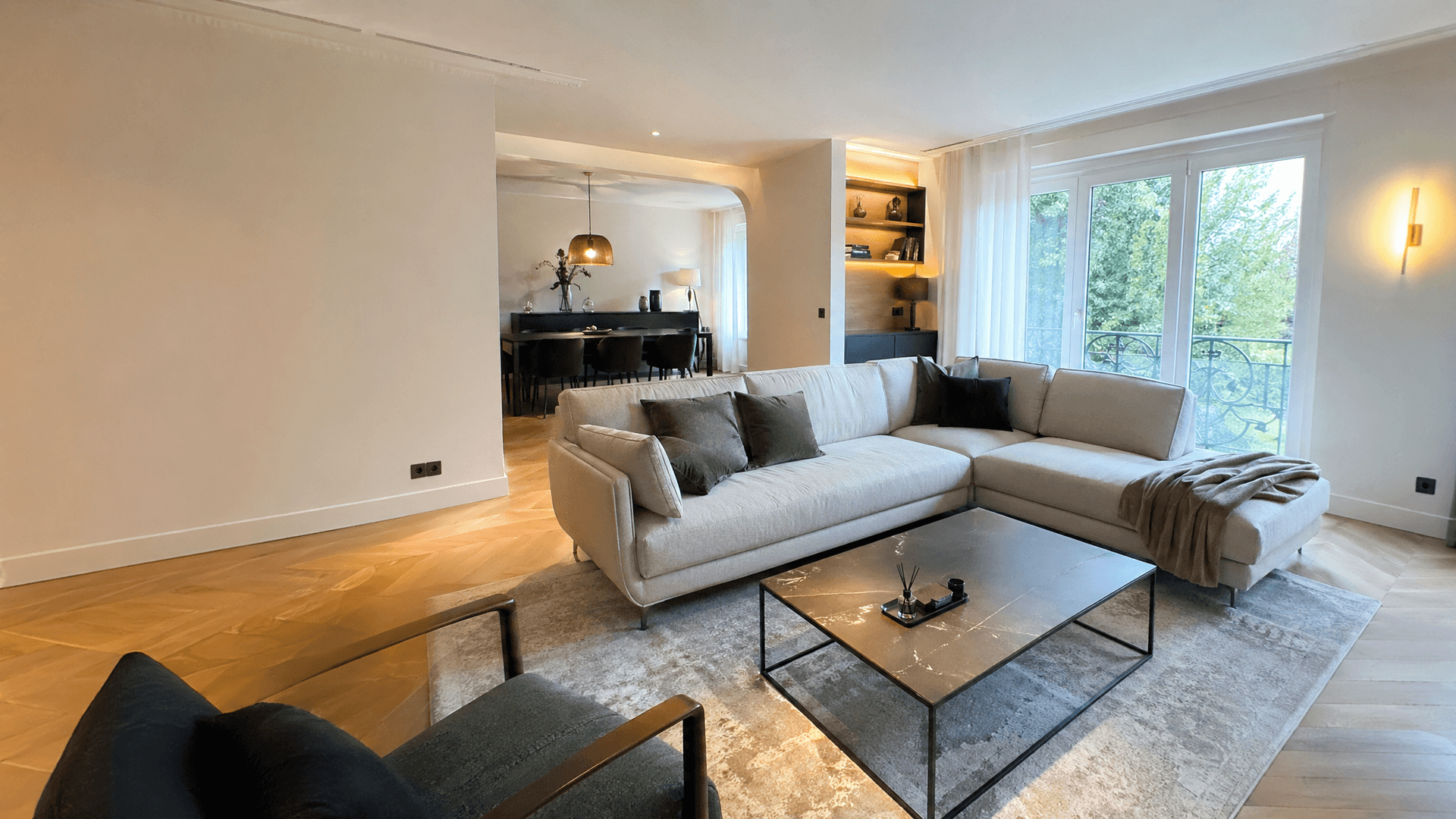 Salon rénové en Île-de-France : rénovation intérieure coordonnée par La Référence Travaux